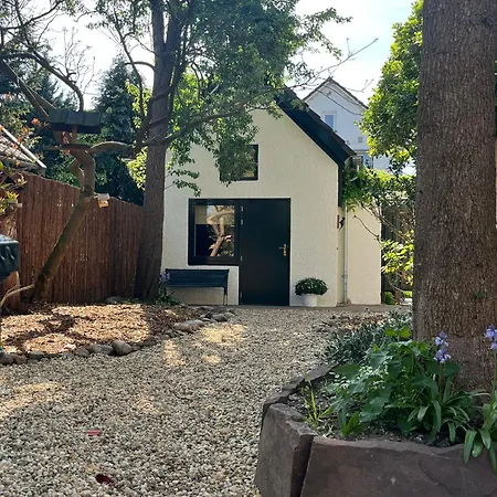Onder De Perenboom Holiday home *