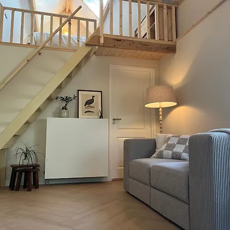Onder De Perenboom Holiday home Apeldoorn